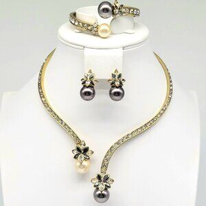 Heidi Daus Black and White Glass Pearl Collar Set with Swarovski Crystals